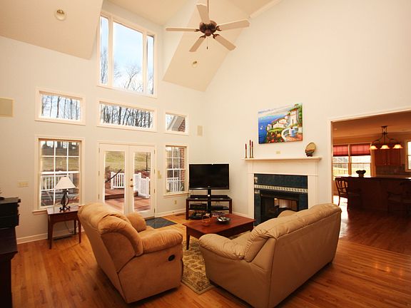 2nd image of 31580 Mont Heritage Dr
