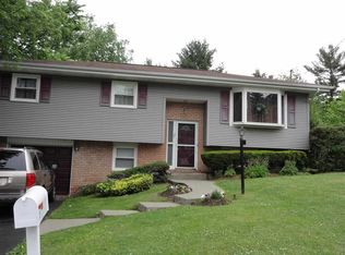 21 Chestnut Ct, Rensselaer, NY 12144