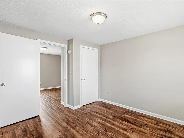 112 S Raleigh St — Photo 10