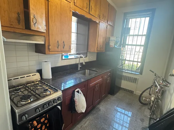 1167 Myrtle Avenue image 1 of 5