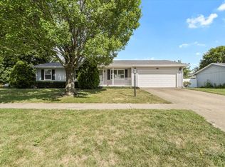 1710 Stratford Dr, Champaign, IL