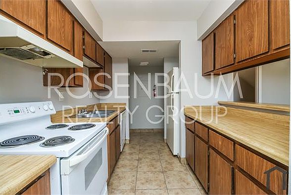 1st image of 410 E 9th Ave APT 17