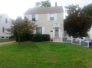 273 Service Ave, Sharon, PA 16146