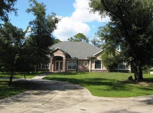 115 W Withlacoochee Trl, Citrus Springs, FL 34434