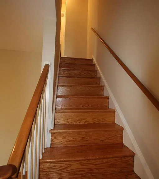712 N Oakland St — Photo 9