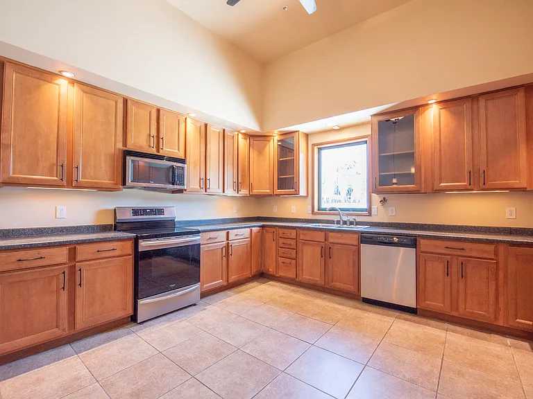 215 S Jefferson Station Pl W #207 — Photo 3