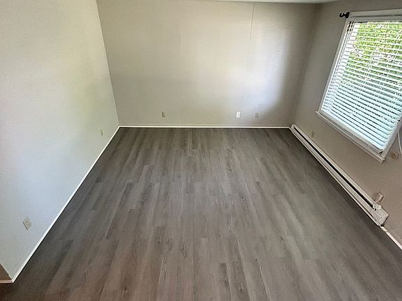 4th image of 509-513 S Main St