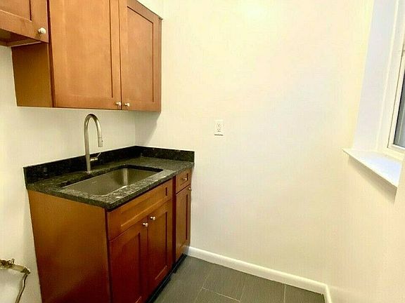 3rd image of 41-30 50th St #1D