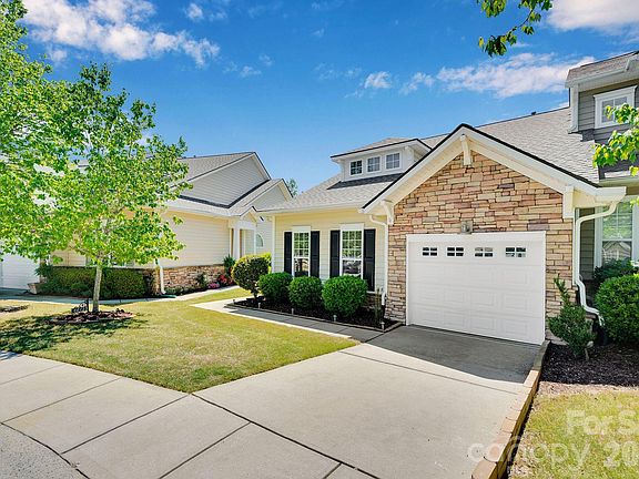 3rd image of 602 Pine Links Dr