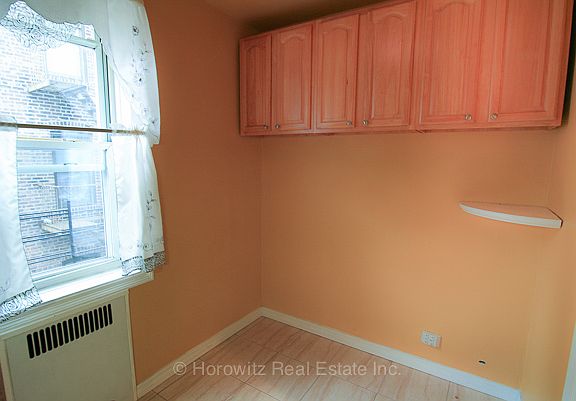 3rd image of 4116 47th Ave APT 5G