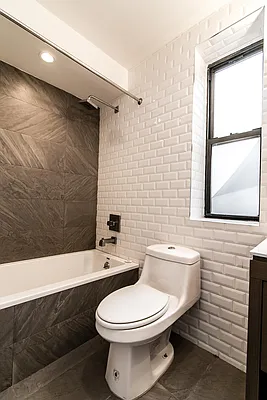 Rented by Nooklyn NYC LLC | media 48