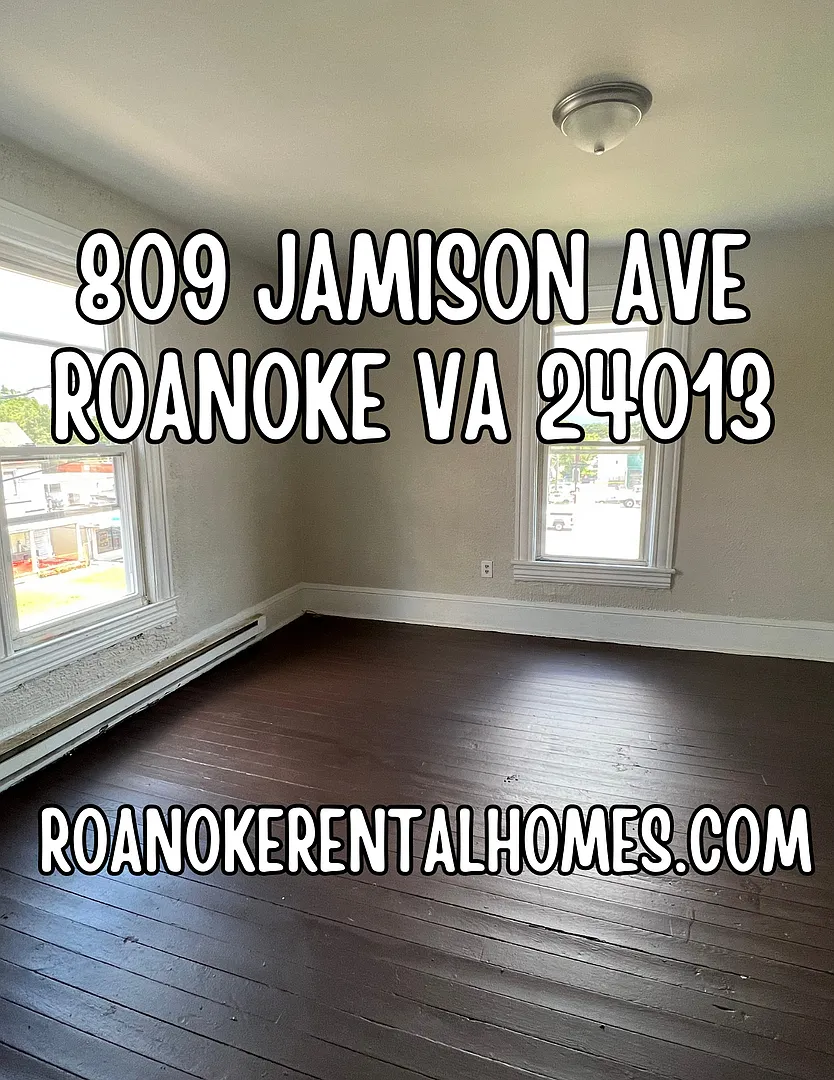809 Jamison Ave SE — Photo 3