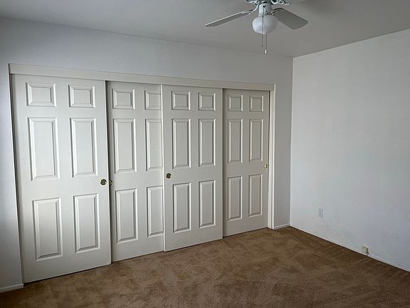 5th image of 11592 Oak St