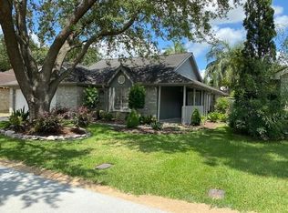 6307 Fairbourne Dr, Pasadena, TX 77505