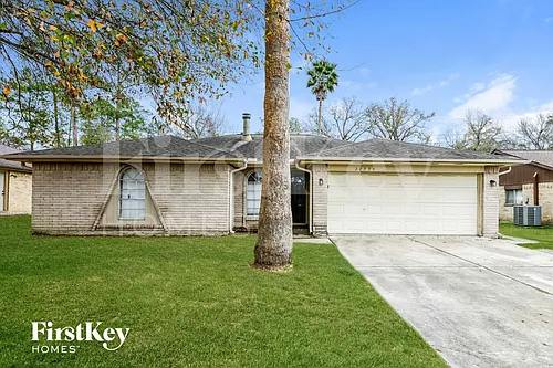 22234 Waynegate Dr Photo 1