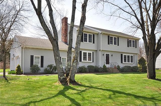 Welcome to 51 Timothy Terra...