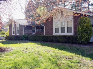 10704 Sallings Rd, Knoxville, TN 37922