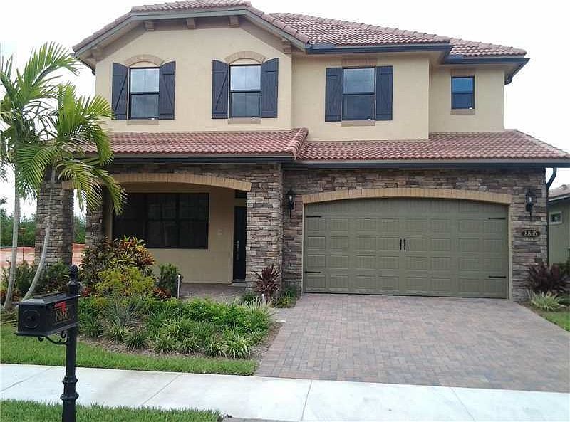 1st image of 8865 Watercrest Cir W