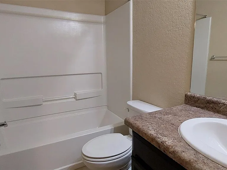 1556 Birmingham Dr — Photo 12