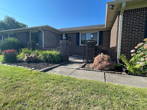 3rd image of 6503 Oakridge Dr