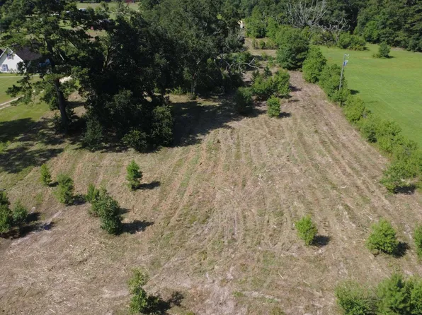 29489 George White Rd, Holden, LA 70744