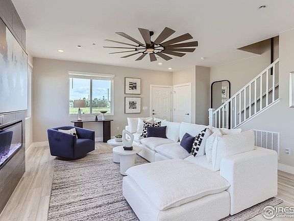 4th image of 2860 Bear Springs Cir
