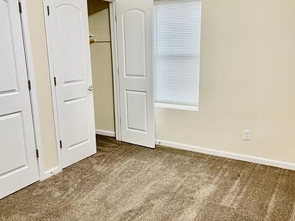 5th image of 424 S Monroe St APT 106