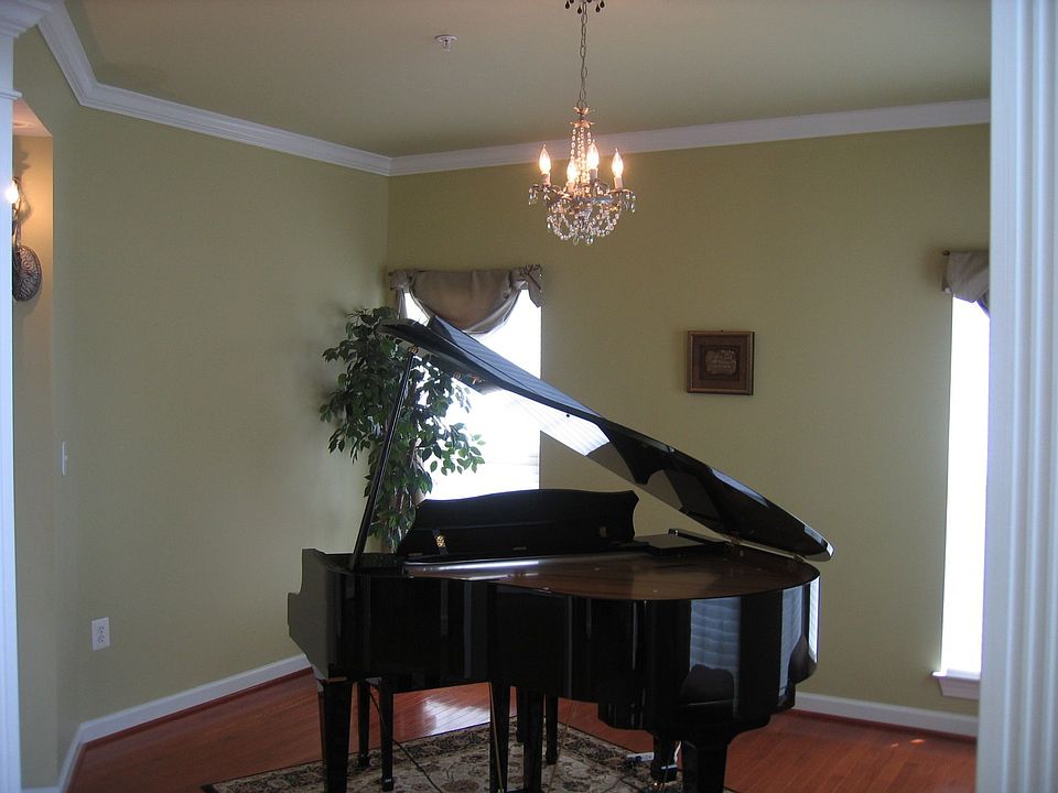 Grand Parlor