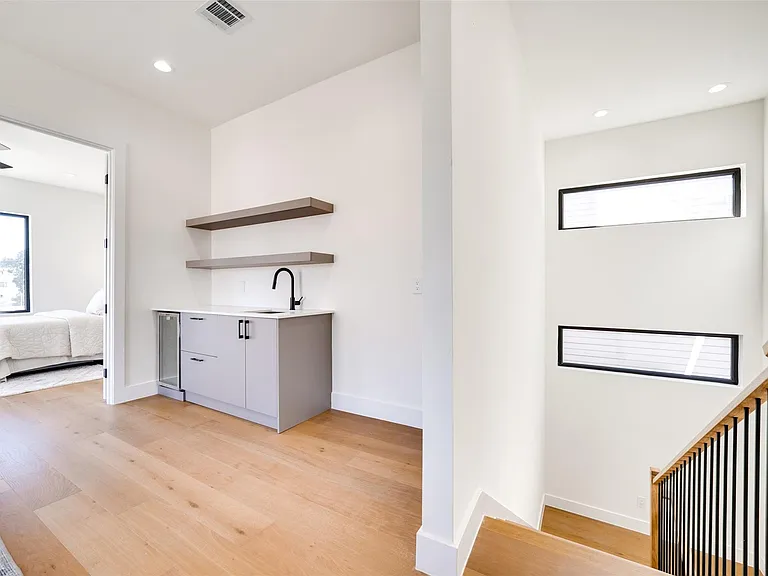 3825 Munger Ave — Photo 21