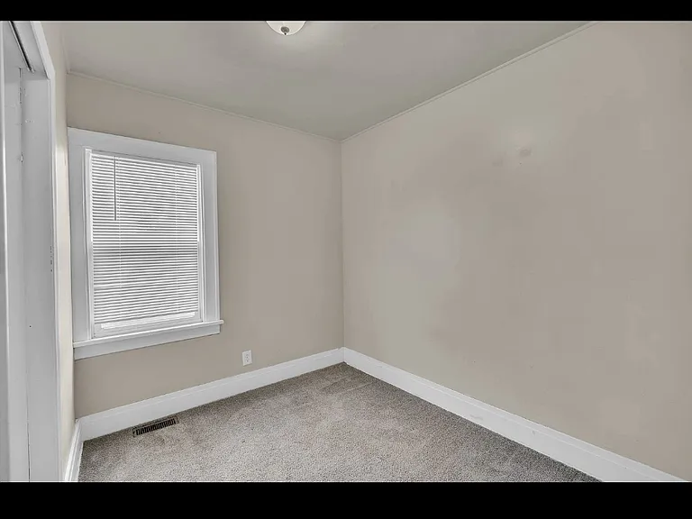 497 Hinman Ave #1 — Photo 8