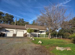 22970 Hudson Rd, Columbia, CA 95310