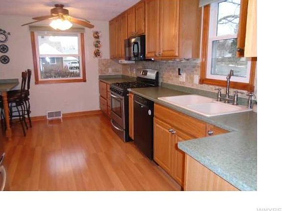 4th image of 130 Cathedral Ln