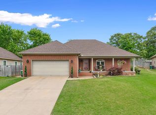5048 Willow Glen Cir, North Little Rock, AR 72120