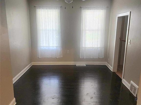 2nd image of 830 Centre St