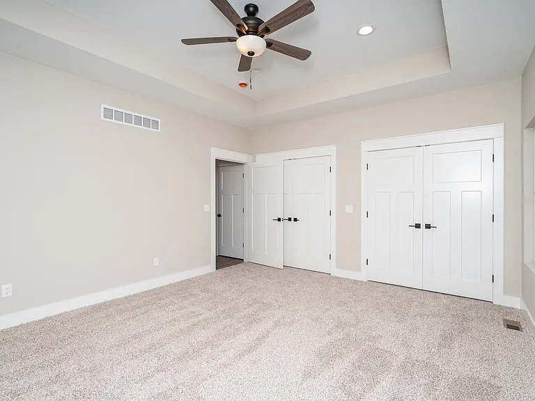 917 Eagle Ridge Dr — Photo 17