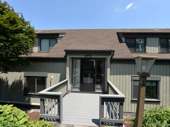 45 Heritage Village #A, Southbury, CT 06488