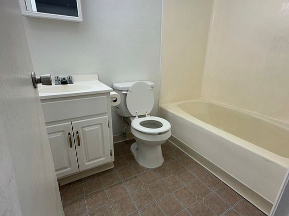 5th image of 4801 109th St SW APT 6