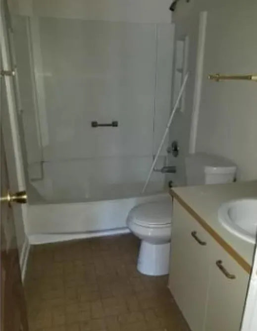 2 bed, 1033 sqft, $999 — Photo 4