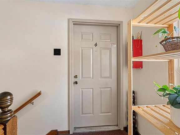 3rd image of 8333 Lowell Ave APT 4