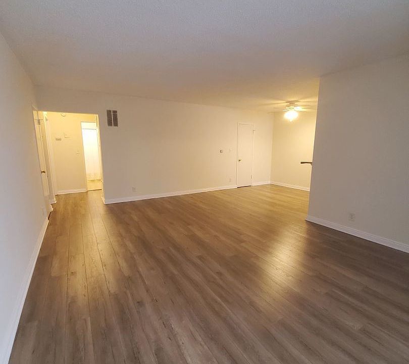 1st image of 911 S Sherbourne Dr APT 3