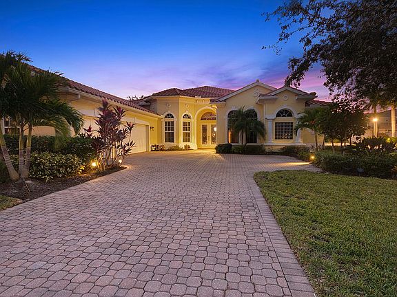 2nd image of 8406 Sedonia Cir