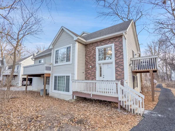 253 W Whispering Oaks Ln #253, Round Lake, IL 60073