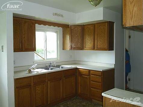 3rd image of 6802 Fleetwood Dr