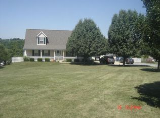 299 Fairview Rd, Williamstown, KY 41097