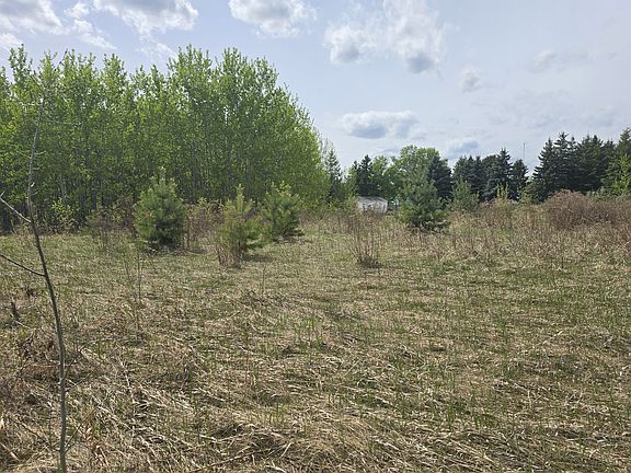 2nd image of Lakeside Dr