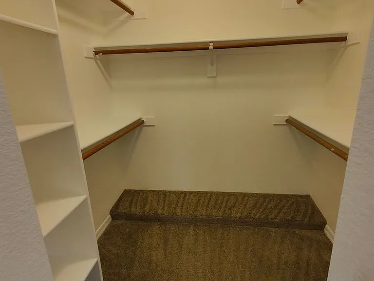 5104 N 32nd St #214 — Photo 25
