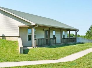 27423 Leonard Rd, Centertown, MO 65023