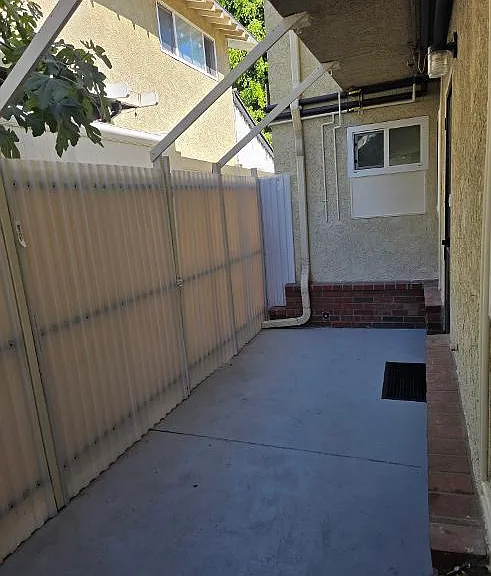 220 S 7th St — Photo 3