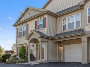 1101 Julian Dr W #303, Warminster, PA 18974
