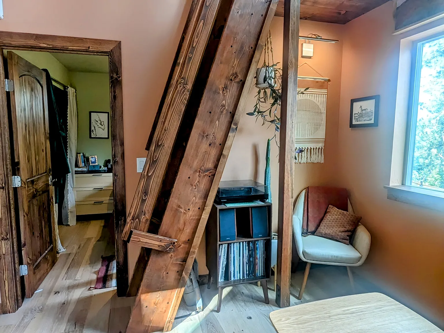1 bed, 515 sqft, $2,000 — Photo 3